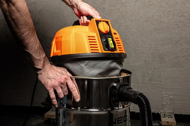 Endüstriyel elektrikli süpürge 1600W, 35 L hazne