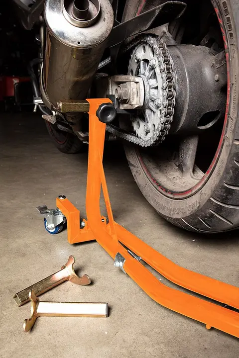 Motosiklet arka tekerlek standı