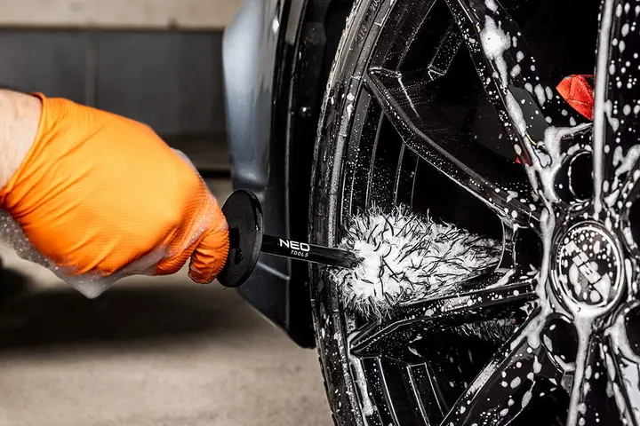 Yumuşak jant fırçası