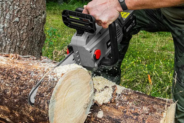 Akülü zincirli testere Energy+ 18V Li-Ion, 10 (250mm) pala, akü hariç