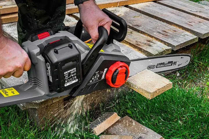 Akülü kömürsüz zincirli testere Energy+, 36V, Li-Ion, kılavuz pala 14 (350 mm), akü hariç
