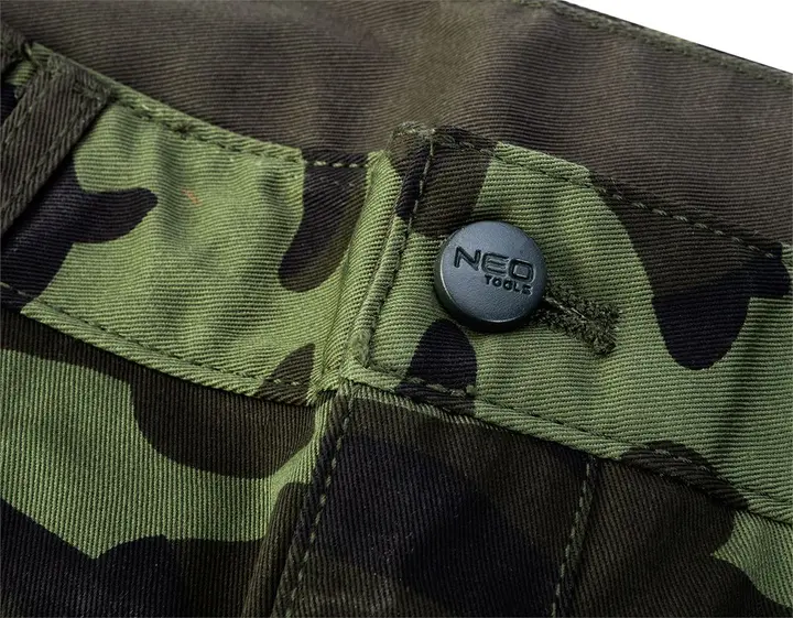 Kısa pantolon Camo