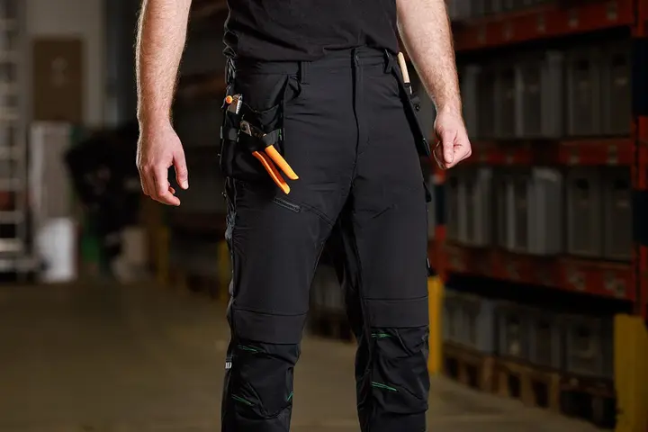 Mix&Match iş pantolonu, 4 yönlü esneme, kılıf cepli, Cordura takviyeli, siyah