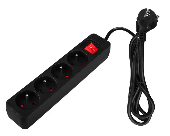 Şerit uzatma kablosu 1,5 m, 3 x 1,5 mm2, 4G, siyah, ON/OFF